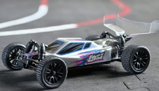 LOSI Micro-B シャーシとタイヤ交換
